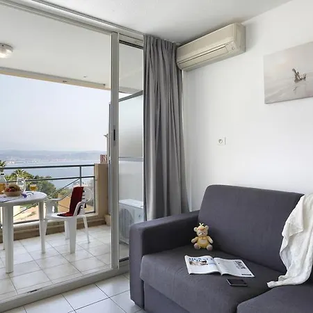 Aparthotel Adonis Theoule Horizon Bleu 2*